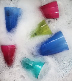 麦秸水杯品牌，简约而不简单，一杯一世界
